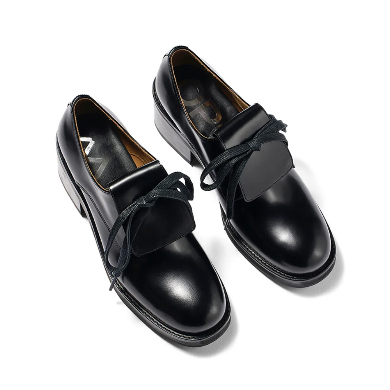 여성용 가죽 레이스업 플랫폼 더비 슈즈, 청키 솔과 리 - Leather Work Outfit 리뷰 및 가격